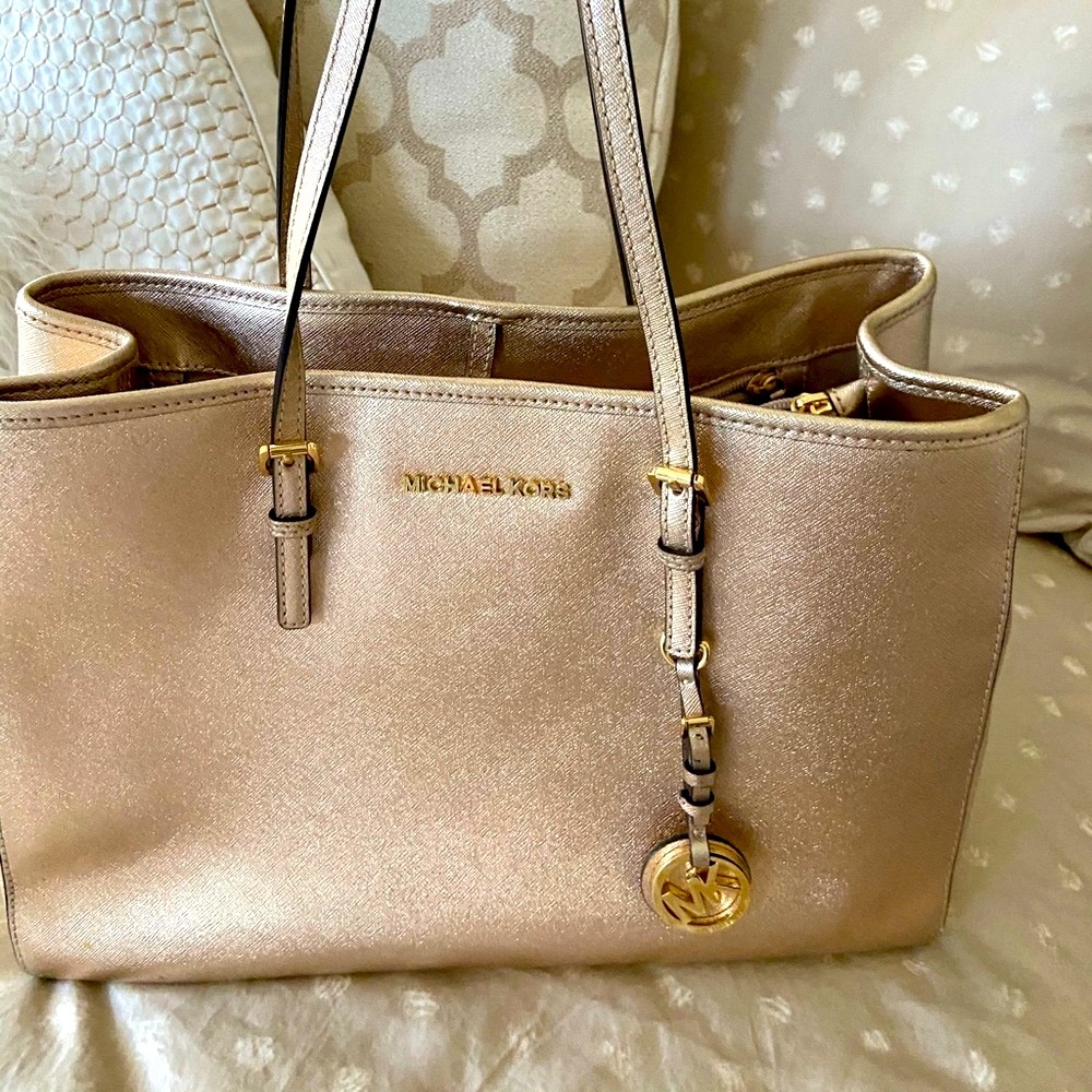 Michael Kors Jet Set Travel